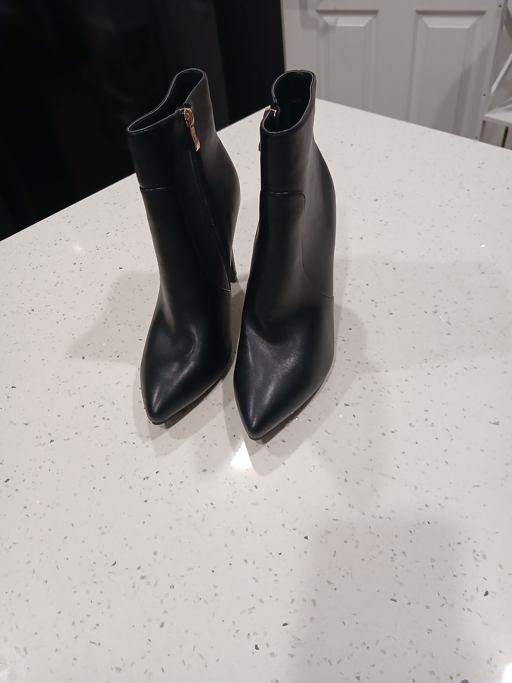 IDIFU Ankle Boots for Women High Heel Pointed Toe Boots Side Zipper Stiletto 9.5